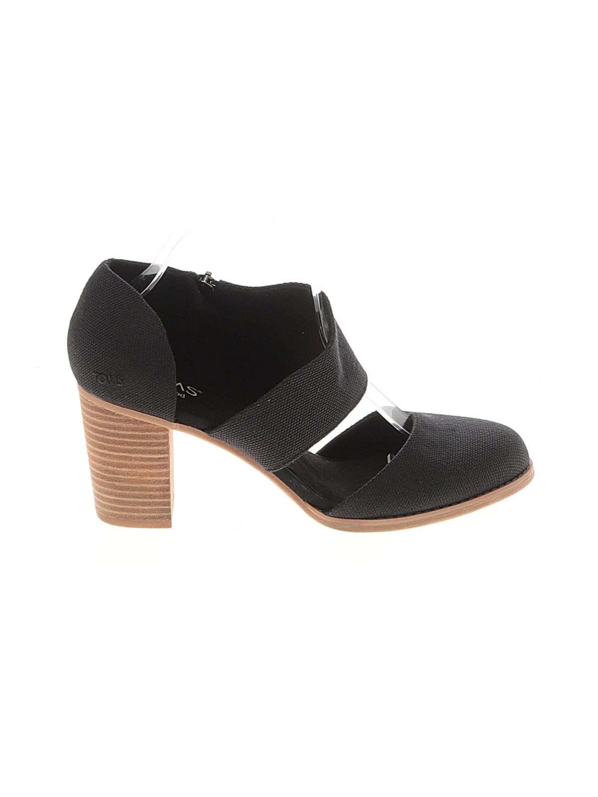 1 shoe size - 9