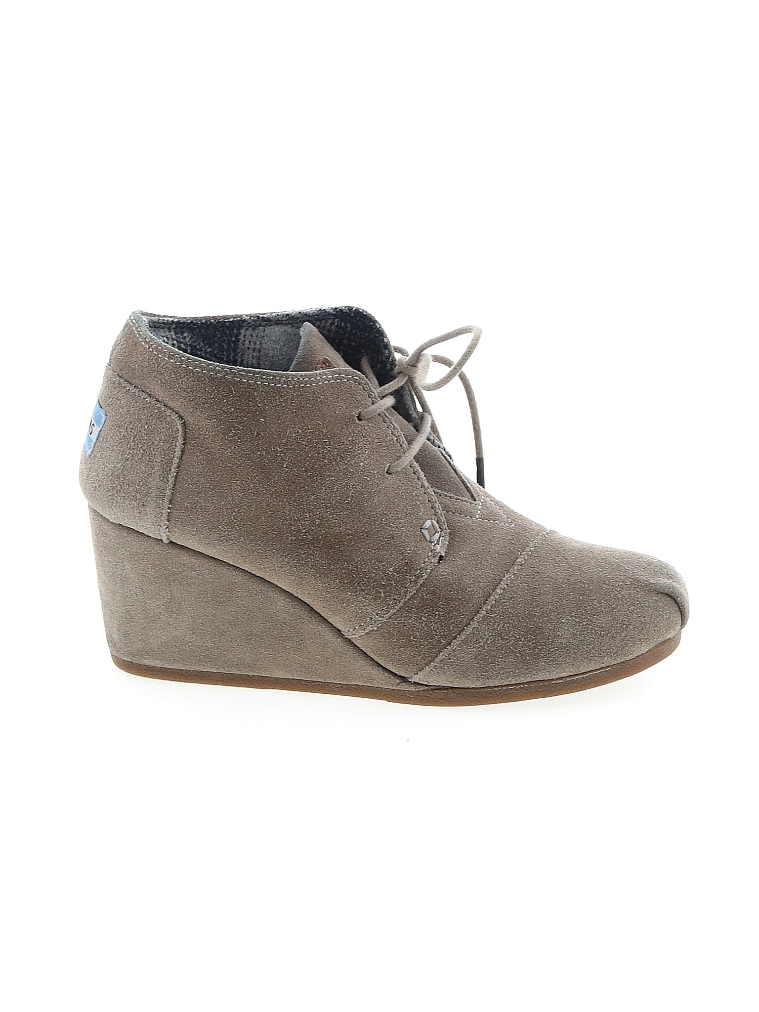 1 shoe size - 7 1/2