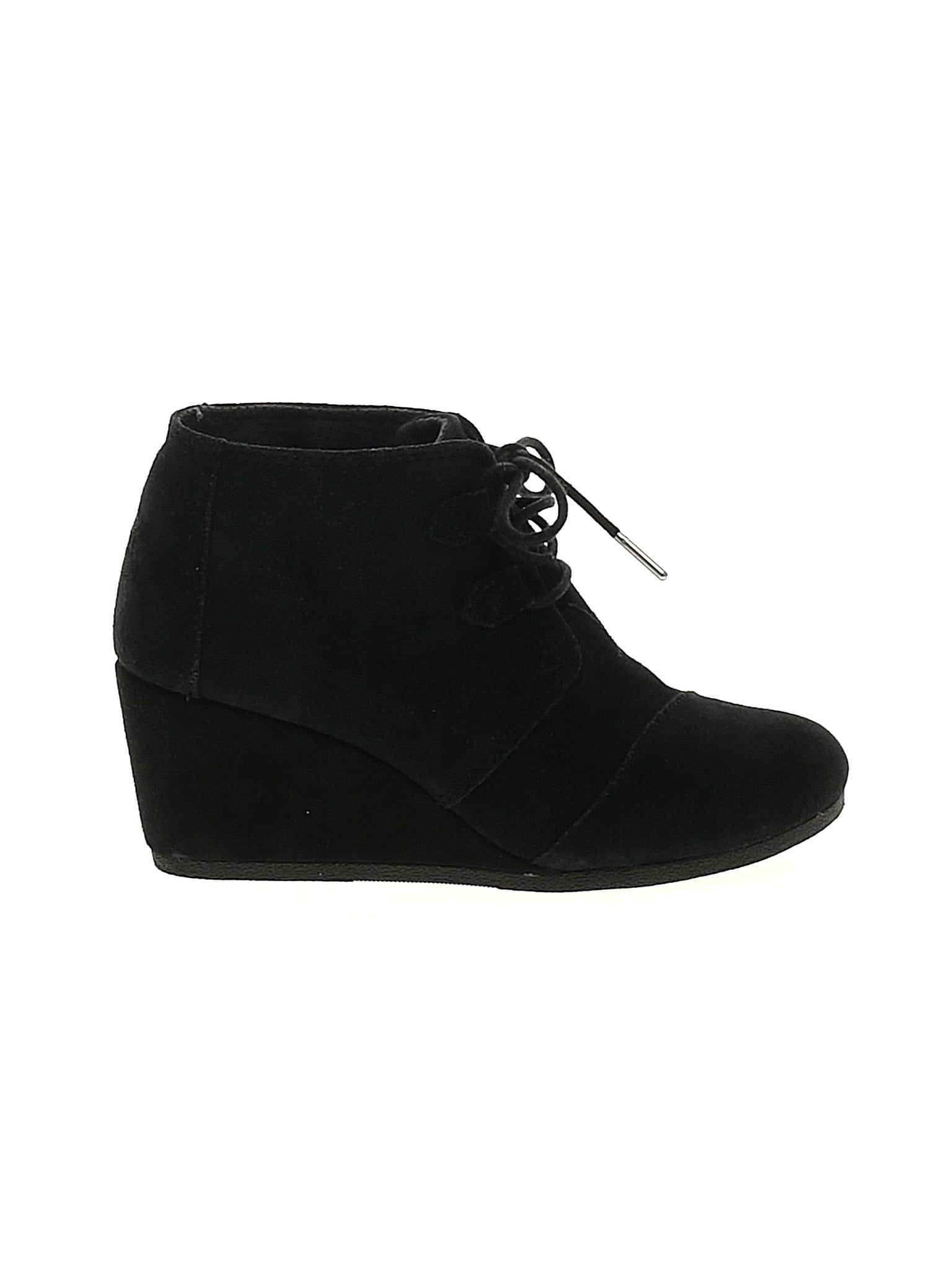1 shoe size - 8