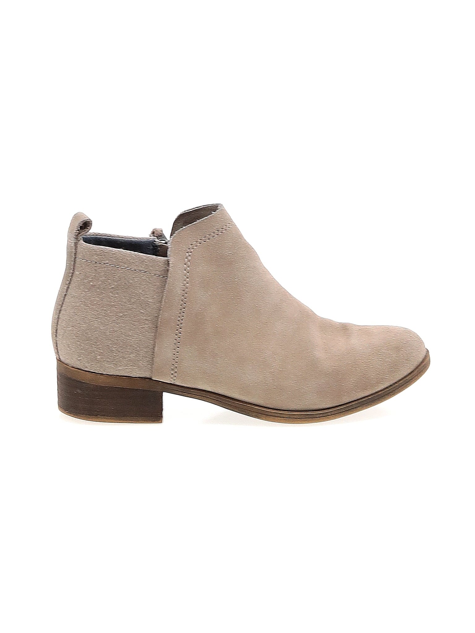 1 shoe size - 6