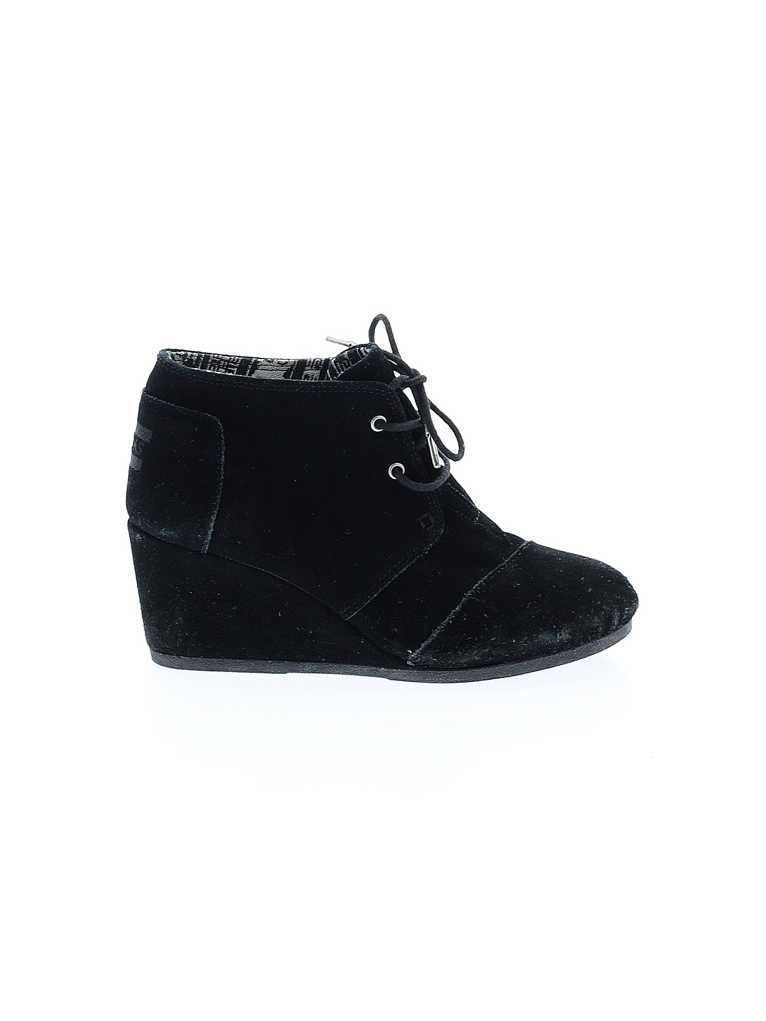 1 shoe size - 8