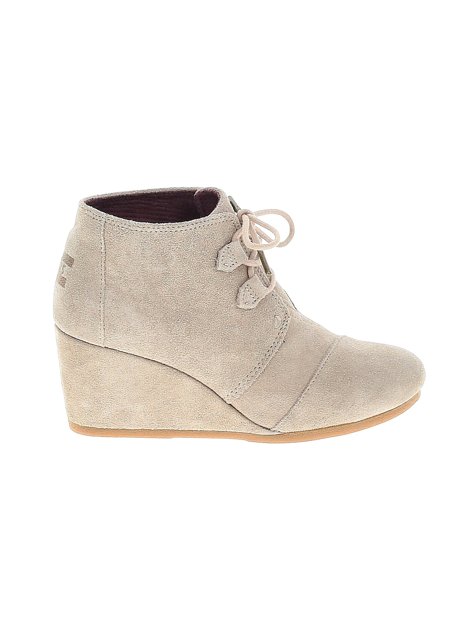 1 shoe size - 8