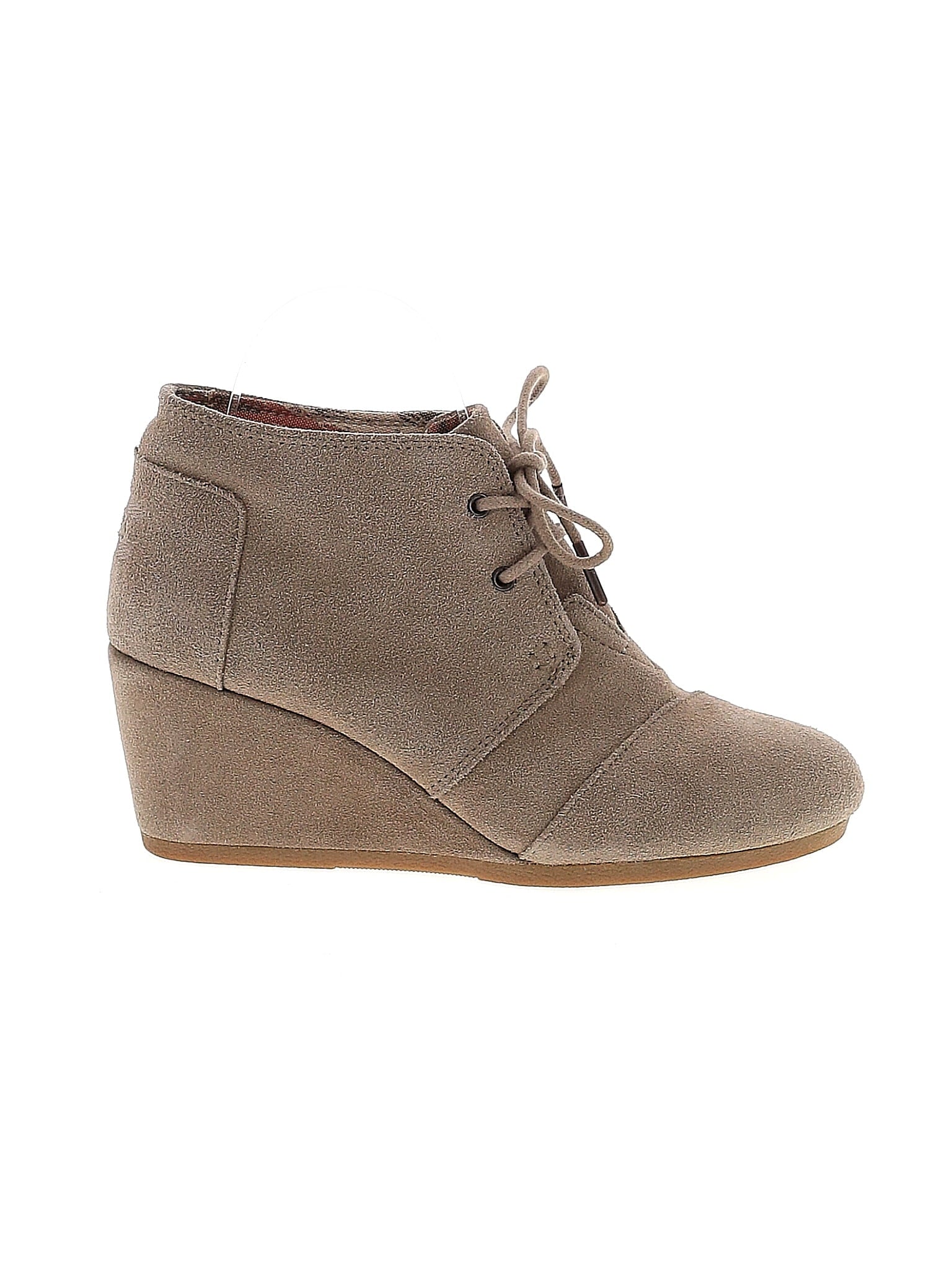 1 shoe size - 7 1/2