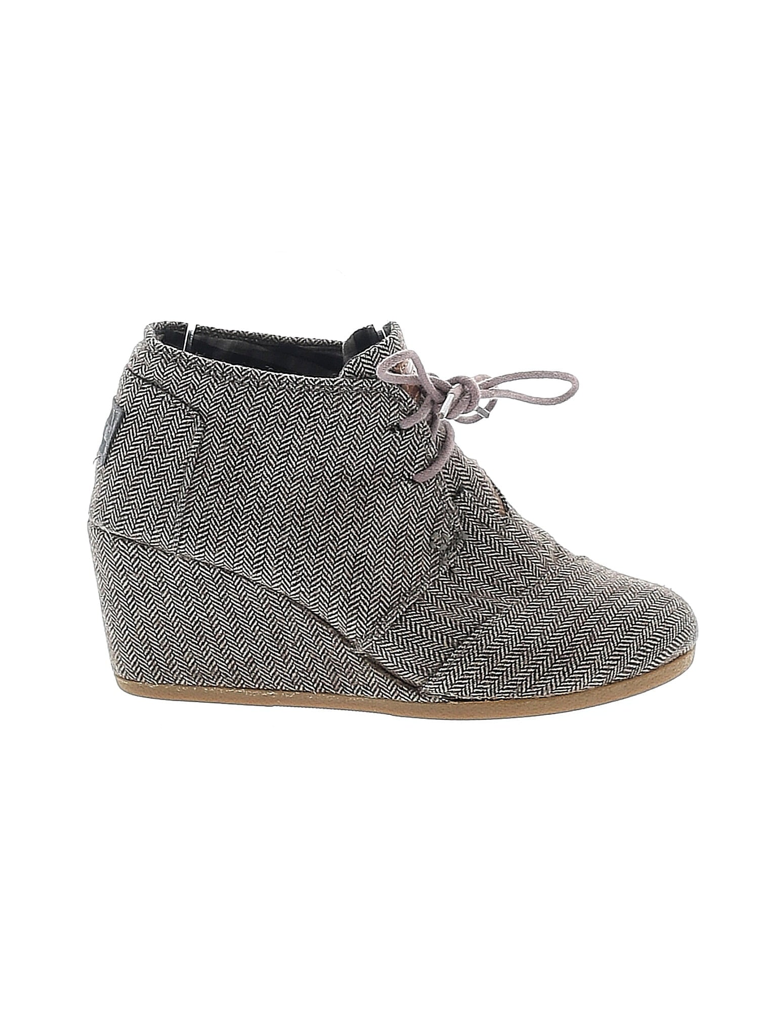 1 shoe size - 7