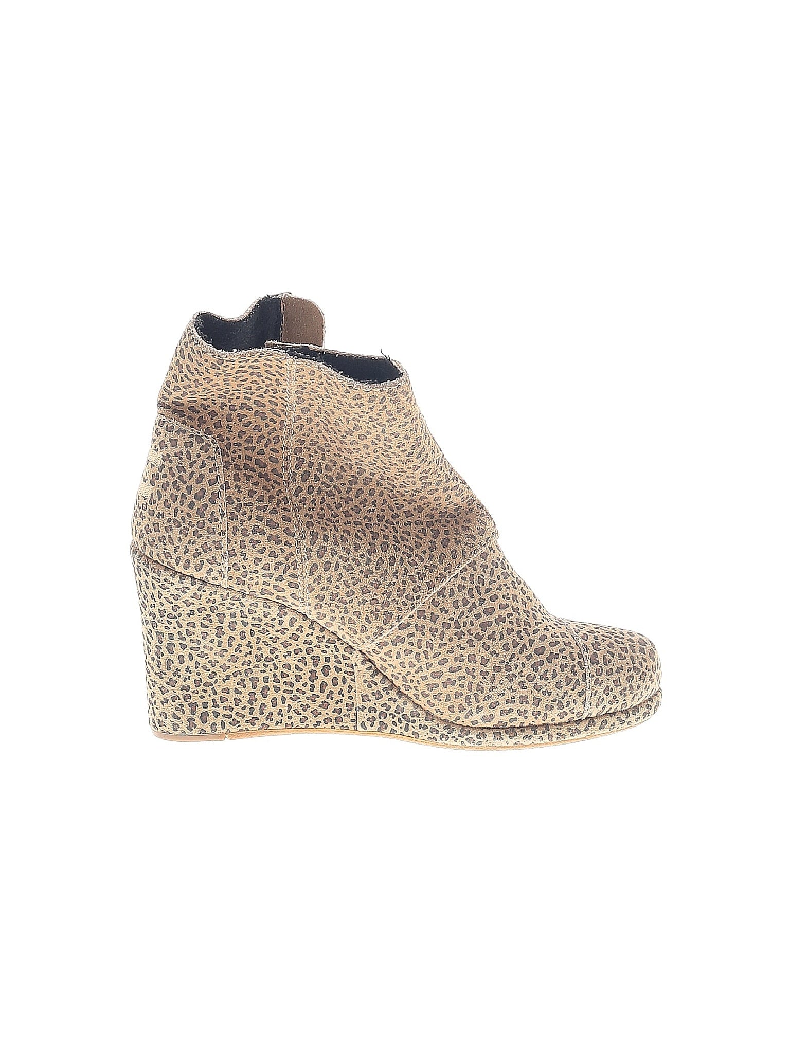 1 shoe size - 7