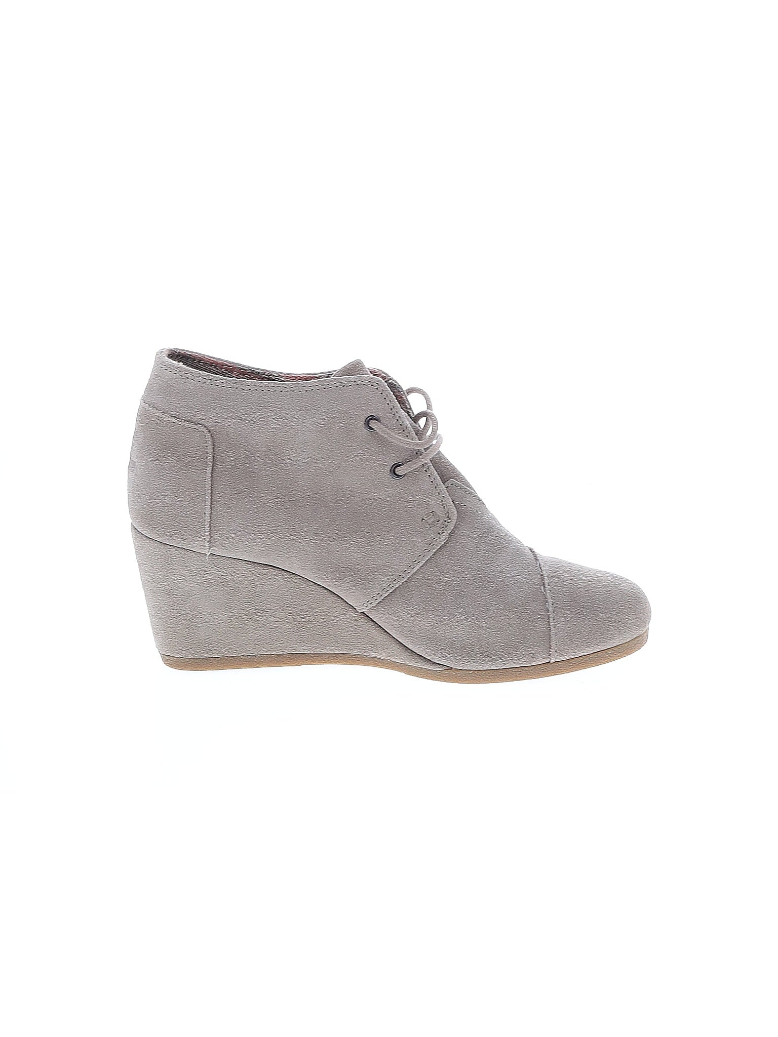 1 shoe size - 9