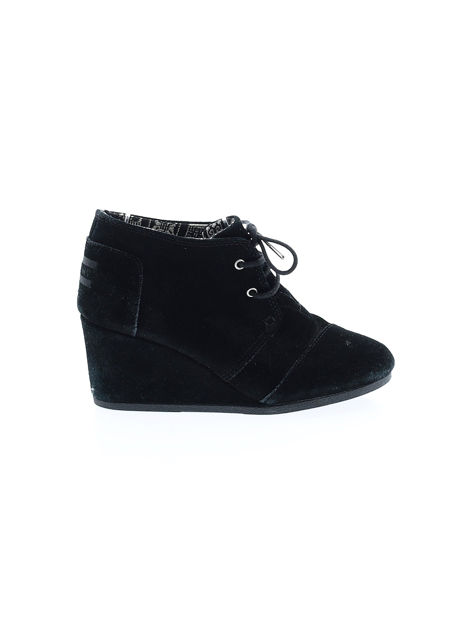 1 shoe size - 8