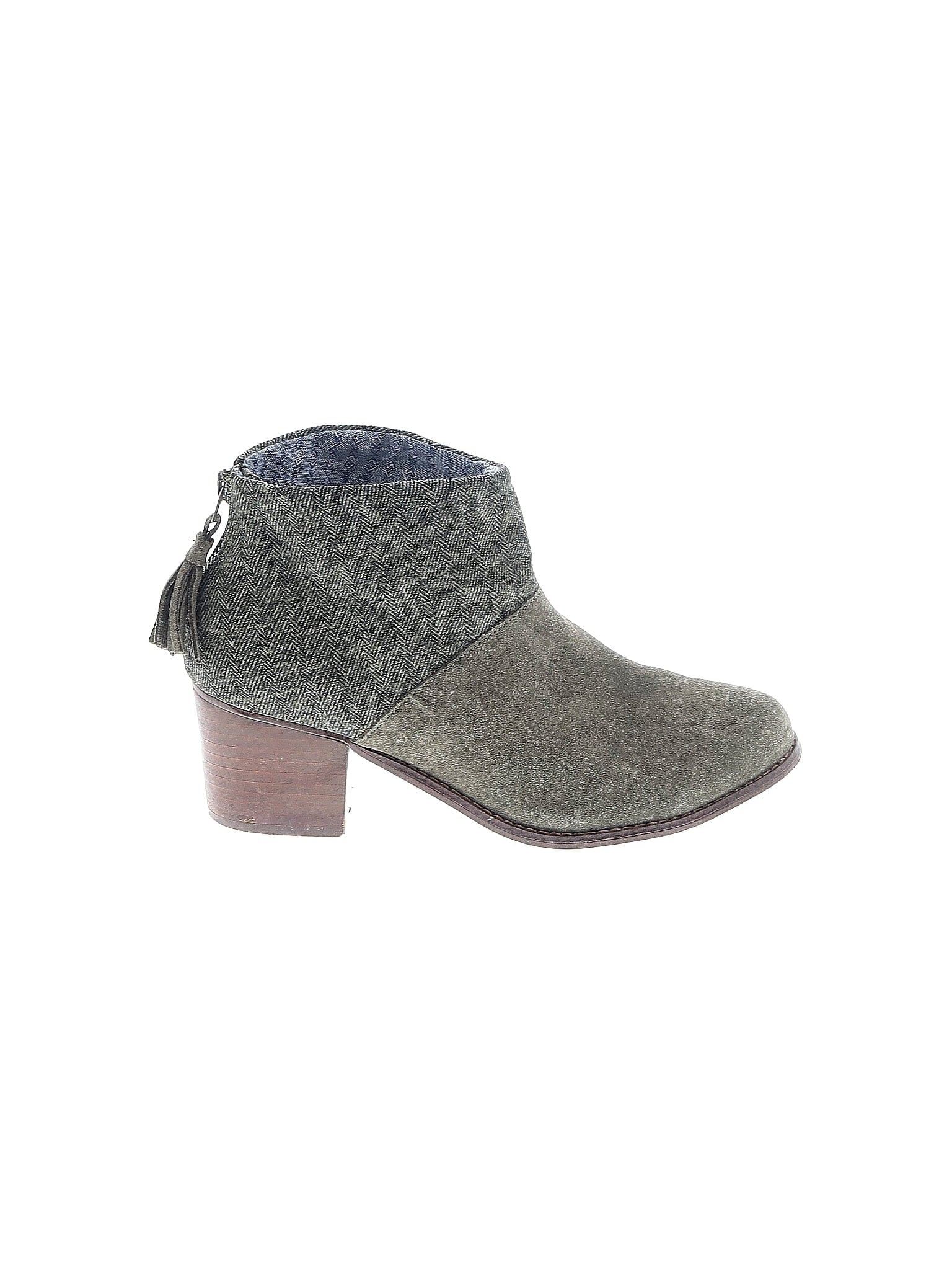 1 shoe size - 7 1/2