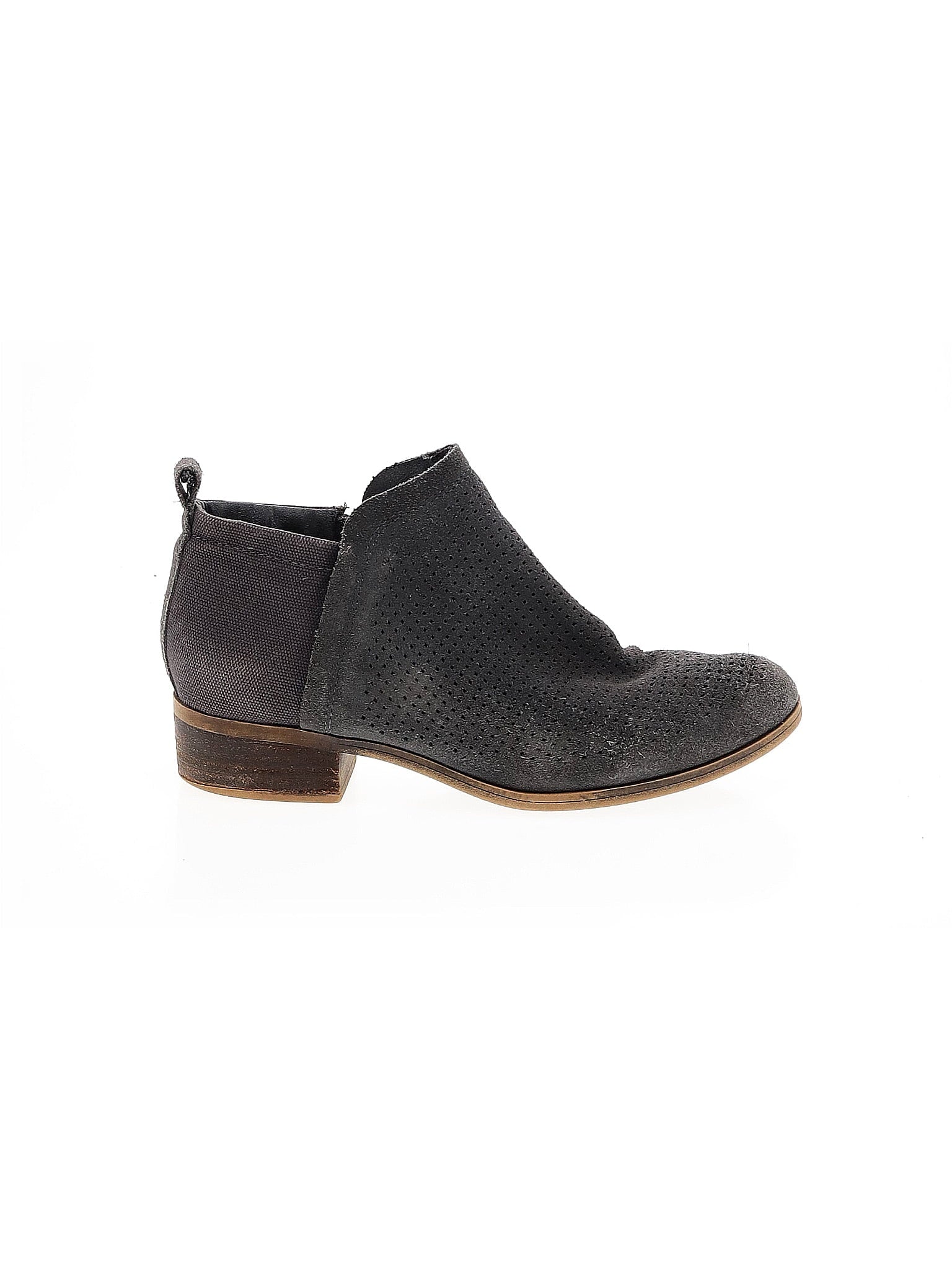 1 shoe size - 7