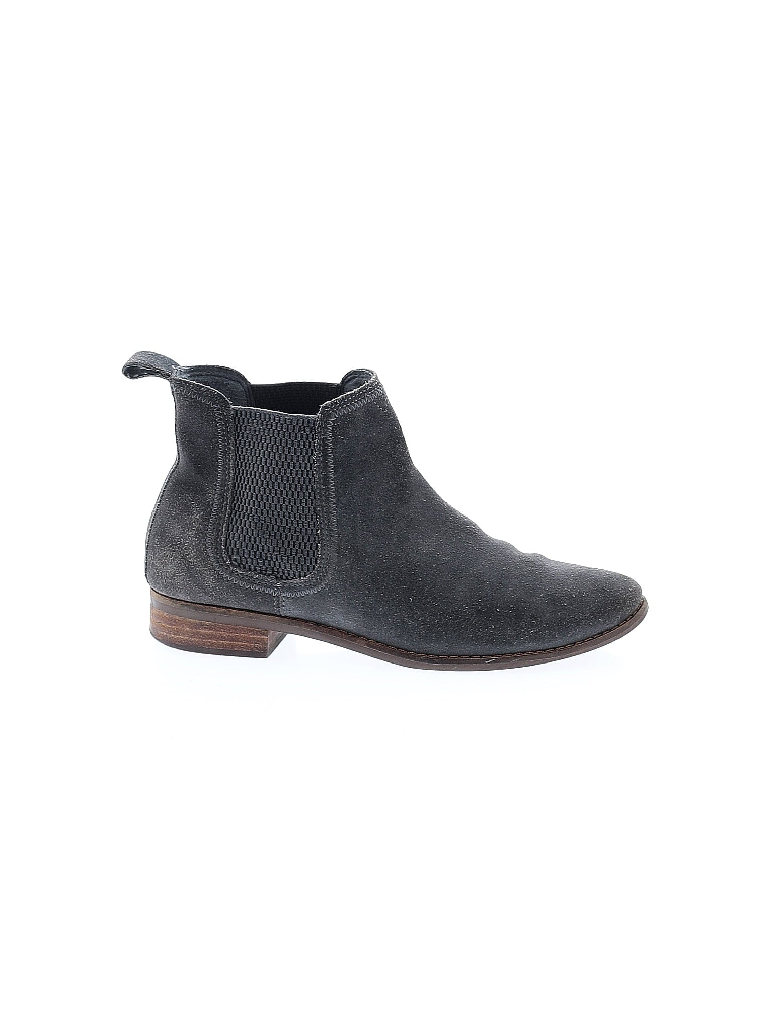 1 shoe size - 7