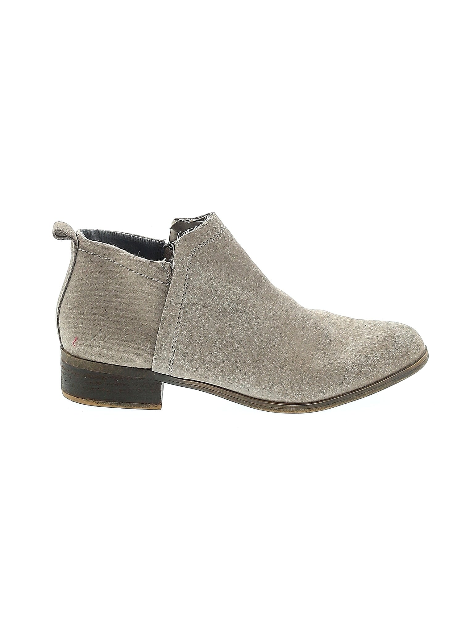 1 shoe size - 10