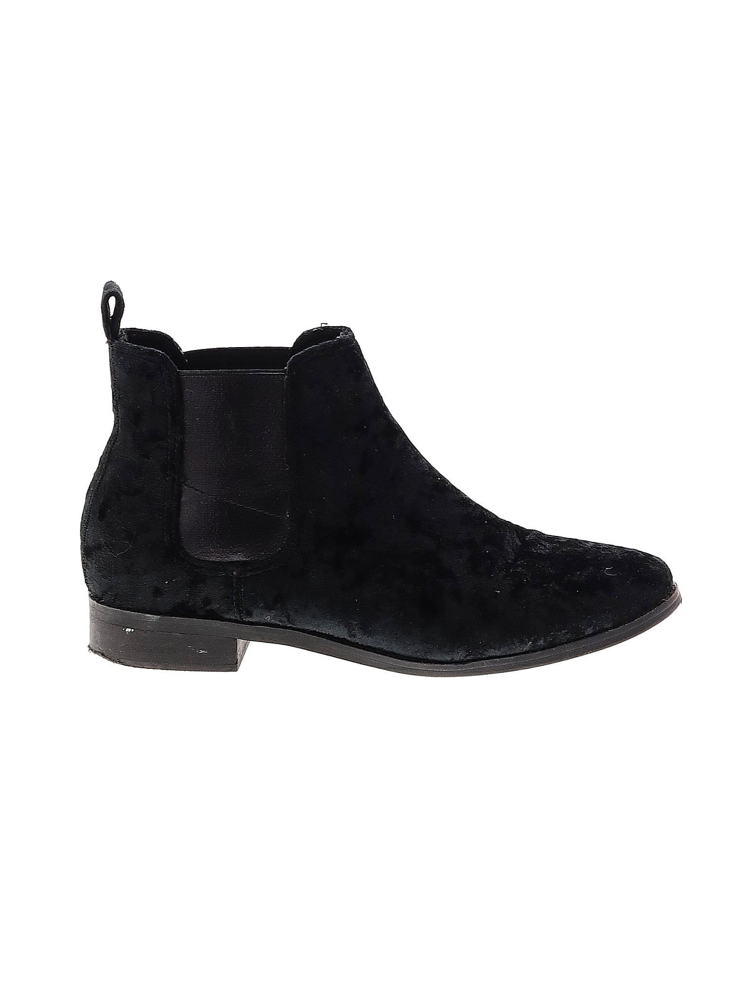 1 shoe size - 9