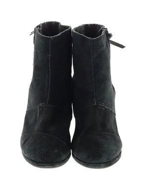 2 shoe size - 7 1/2