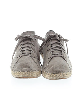 2 shoe size - 7