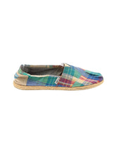1 shoe size - 9