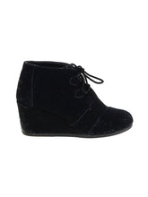 1 shoe size - 7