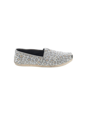 1 shoe size - 10
