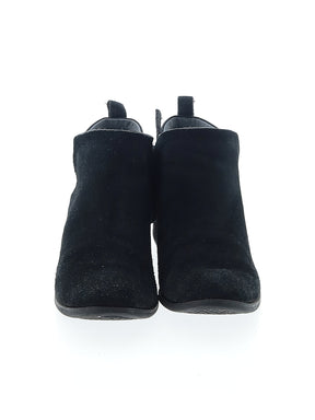 2 shoe size - 8 1/2