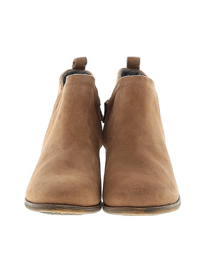 2 shoe size - 7