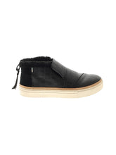 1 shoe size - 7
