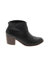 1 shoe size - 6