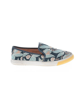 1 shoe size - 7