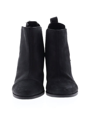 2 shoe size - 7 1/2