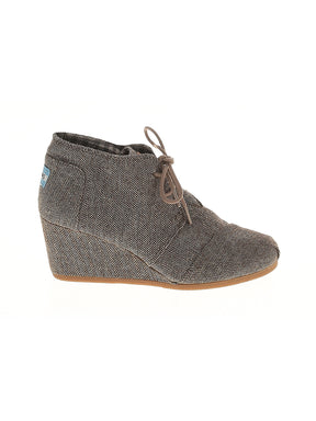 1 shoe size - 9