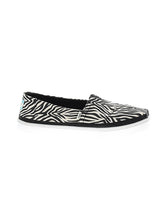 1 shoe size - 6