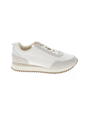 1 shoe size - 7