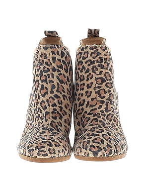 2 shoe size - 9