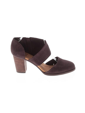 1 shoe size - 8