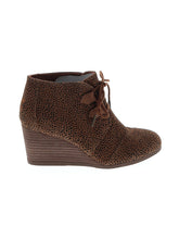 1 shoe size - 7
