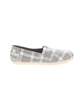 1 shoe size - 8