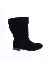 1 shoe size - 7 1/2
