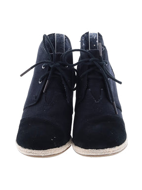 2 shoe size - 9