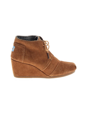1 shoe size - 7 1/2