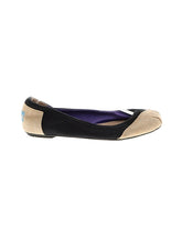 1 shoe size - 9