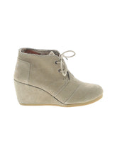1 shoe size - 6