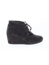 1 shoe size - 6