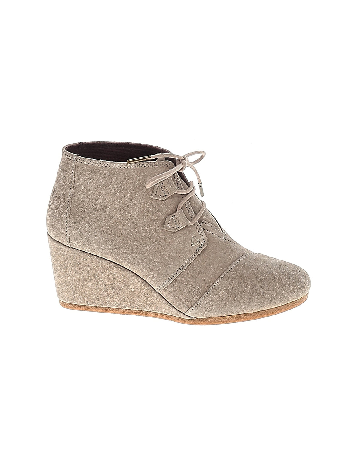1 shoe size - 8