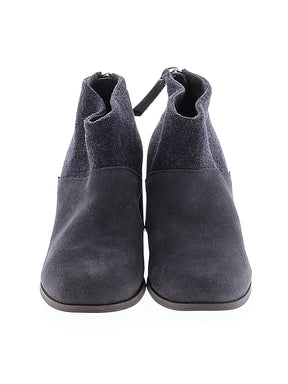 2 shoe size - 9