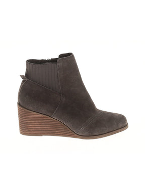1 shoe size - 7