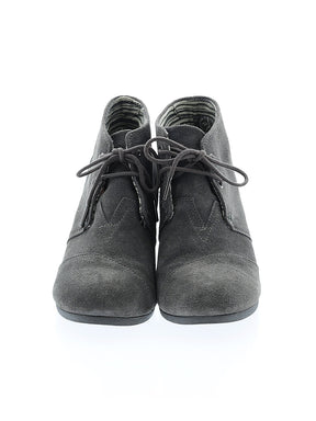 2 shoe size - 9 1/2