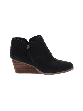 1 shoe size - 9 1/2