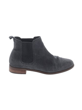 1 shoe size - 9 1/2