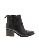 1 shoe size - 6 1/2