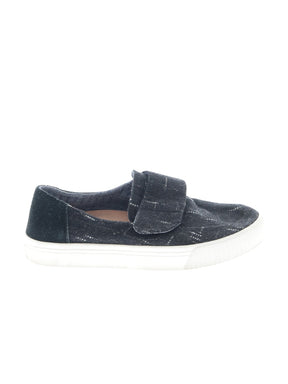 1 shoe size - 7