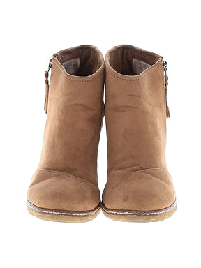 2 shoe size - 9