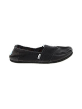 1 shoe size - 9